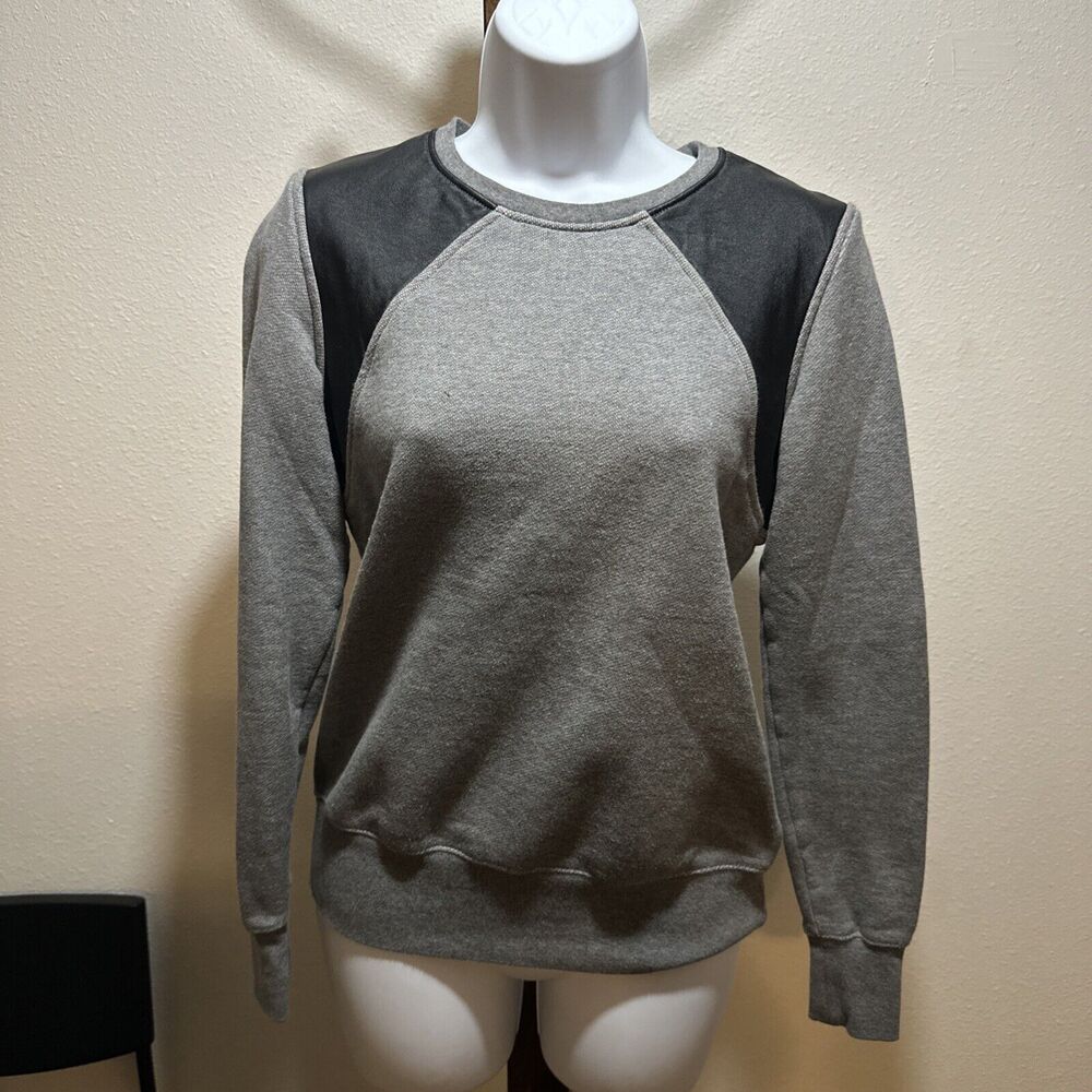 Nike Sportswear Gray Sweatshirt with Lamb Leather Shoulder Panels - Small